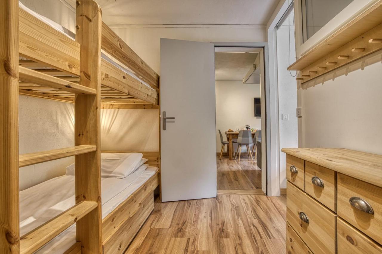 Aiguille Du Grepon - Bright In The Heart Of Apartamento Chamonix